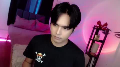 Snapshot of ultimatesexytrans chatting on October 2025 02:48:02 AM Alex online show from October 2025 02:48:02 AM