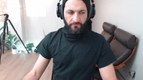 Snapshot of ultratoaster chatting on January 2025 05:08:02 AM ultratoaster online show from January 2025 05:08:02 AM