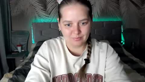 Ulyana online show from September 2025 06:49:01 AM