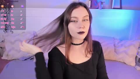 Una  online show from March 2025 11:29:02 AM