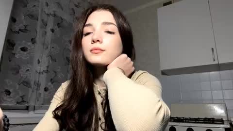 Snapshot of unaberto chatting on December 2025 03:28:02 PM Isobelle lisi online show from December 2025 03:28:02 PM