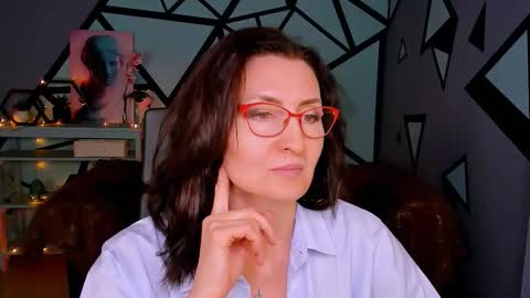 Snapshot of unatera chatting on February 2026 08:29:01 AM UnaTera online show from February 2026 08:29:01 AM