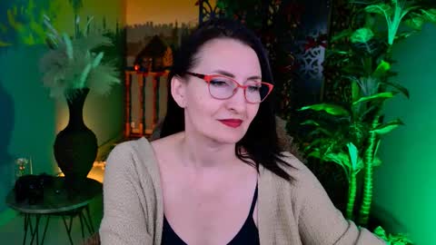 Snapshot of unatera chatting on February 2026 09:17:01 AM UnaTera online show from February 2026 09:17:01 AM