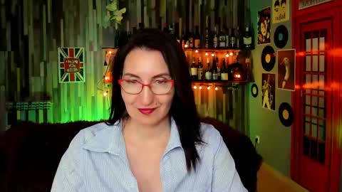 UnaTera online show from April 2026 06:16:02 AM