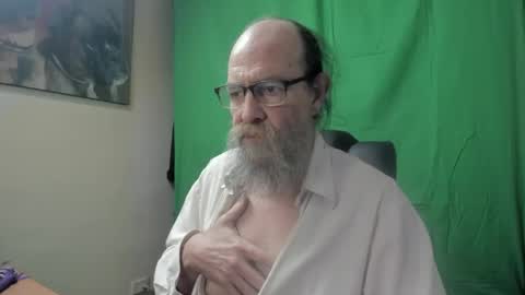 Uncle Hottie online show from March 2026 06:12:02 PM