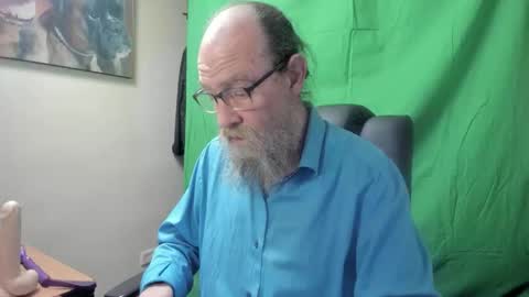 Uncle Hottie online show from March 2026 06:57:01 PM