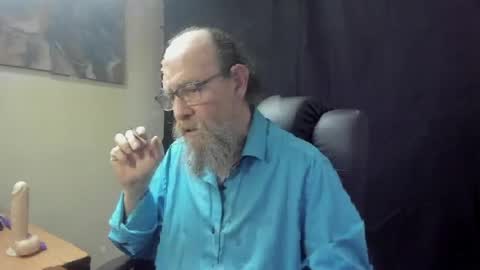 Uncle Hottie online show from April 2026 06:42:01 PM