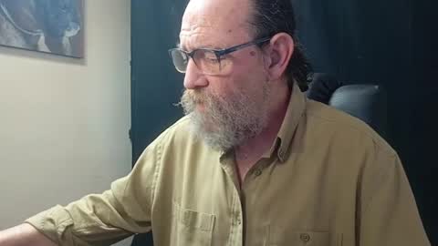 Uncle Hottie online show from April 2026 05:29:01 PM