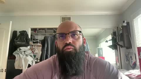 uncutbeard129840 online show from October 2025 09:19:02 PM