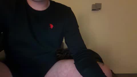 Tom online show from October 2025 01:08:02 AM