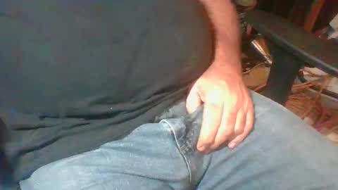 uncutmike7x5 online show from January 2025 09:09:02 PM