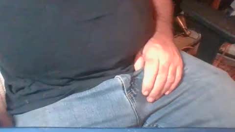 uncutmike7x5 online show from February 2025 07:25:01 PM