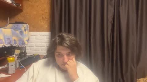 Anri online show from October 2025 08:31:01 PM