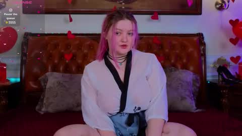 Snapshot of unholy_lady chatting on February 2025 06:41:01 AM Unholy Lady online show from February 2025 06:41:01 AM