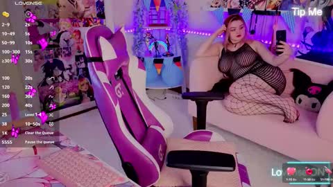 Snapshot of unholy_lady chatting on October 2025 05:26:02 AM Unholy Lady online show from October 2025 05:26:02 AM