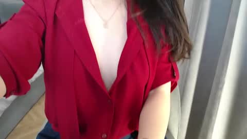 Snapshot of uninvited_raccoon chatting on March 2025 10:43:01 PM uninvited_raccoon online show from March 2025 10:43:01 PM