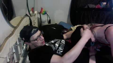 Snapshot of universalhologram chatting on November 2025 04:01:02 PM DnB online show from November 2025 04:01:02 PM