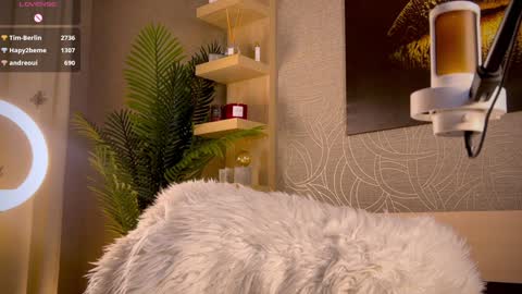 Snapshot of unnabella chatting on February 2025 10:44:02 PM UnnaBella online show from February 2025 10:44:02 PM