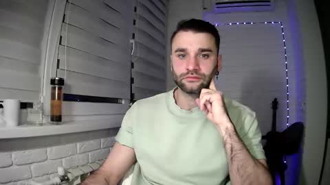 Snapshot of unnknow2024 chatting on April 2026 06:23:01 PM SlavaVibes online show from April 2026 06:23:01 PM