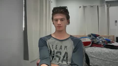 Stepbro online show from December 2025 09:21:02 PM