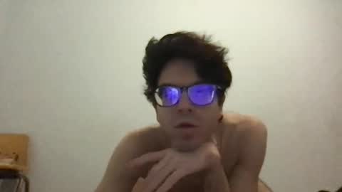 Snapshot of upsetboy chatting on December 2024 02:06:02 AM deaf mute boy online show from December 2024 02:06:02 AM