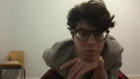 Snapshot of upsetboy chatting on January 2025 12:39:01 AM deaf mute boy online show from January 2025 12:39:01 AM