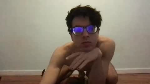 Snapshot of upsetboy chatting on October 2025 09:35:02 PM deaf mute boy online show from October 2025 09:35:02 PM