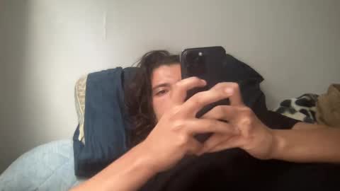 uptowncurls online show from October 2025 12:50:02 AM