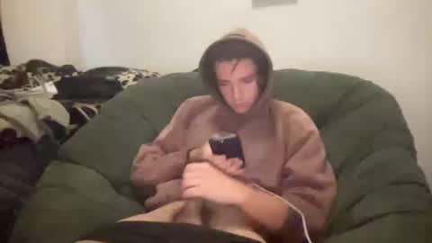 uptowncurls online show from October 2025 01:14:01 AM