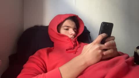 uptowncurls online show from October 2025 05:52:01 PM