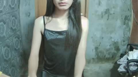 Snapshot of ur_asiansofia235 chatting on February 2026 11:00:02 AM Shantall online show from February 2026 11:00:02 AM