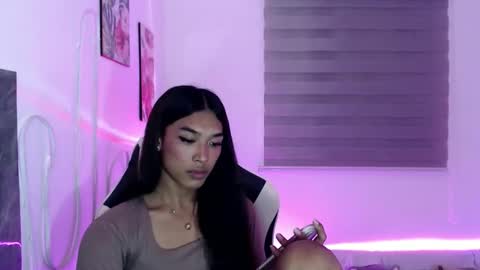 Snapshot of ur_dazzlingmorenaxx chatting on September 2025 03:11:01 PM ur_dazzlingmorenaxx online show from September 2025 03:11:01 PM