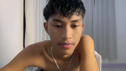 ur_fuckerbttm online show from October 2025 12:51:01 PM