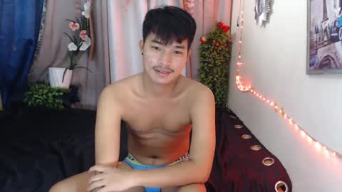 Snapshot of ur_hugechinito chatting on February 2025 07:59:02 AM ur_hugechinito online show from February 2025 07:59:02 AM