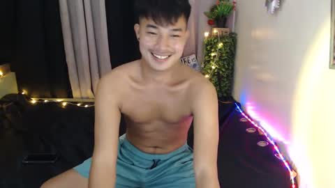 Snapshot of ur_hugechinito chatting on March 2025 06:54:02 PM ur_hugechinito online show from March 2025 06:54:02 PM