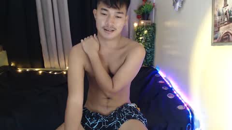 Snapshot of ur_hugechinito chatting on March 2025 04:25:01 PM ur_hugechinito online show from March 2025 04:25:01 PM