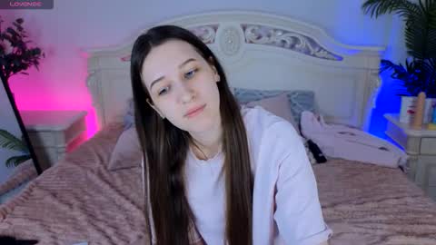 Snapshot of ur_kitty__ chatting on September 2025 03:17:01 PM Lera online show from September 2025 03:17:01 PM