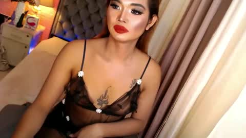 Snapshot of ur_sassygirl chatting on February 2025 04:46:02 AM Kath online show from February 2025 04:46:02 AM