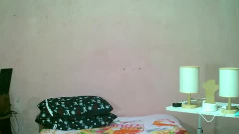 ur_sexybabe_ehra online show from February 2025 04:57:02 PM