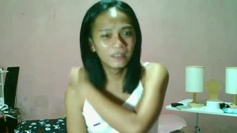 ur_sexybabe_ehra online show from March 2025 06:18:01 PM