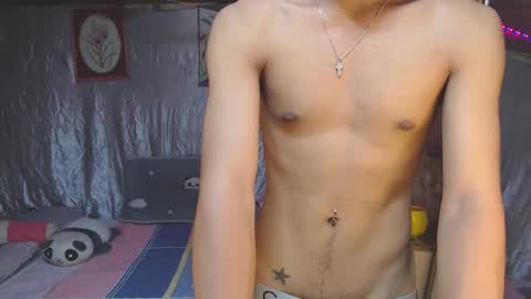 ur_shan21 online show from November 2025 04:51:01 PM