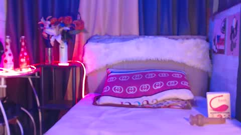 Snapshot of ur_sweet_atarah18 chatting on January 2025 07:04:02 AM Atarah online show from January 2025 07:04:02 AM