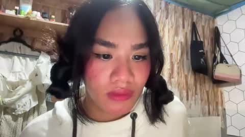 Snapshot of ur_sweet_atarah18 chatting on November 2025 02:03:02 AM Atarah online show from November 2025 02:03:02 AM