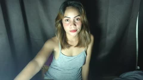 Snapshot of ur_sweetmika chatting on June 2026 04:42:02 PM ur_sweetmika online show from June 2026 04:42:02 PM