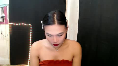 chesca online show from October 2025 12:57:01 AM