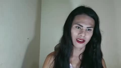 Snapshot of urasian_andrea chatting on January 2026 02:43:01 PM Andrea online show from January 2026 02:43:01 PM