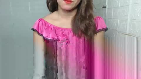 Snapshot of urasian_dreamgirl69 chatting on March 2026 02:04:01 AM bela online show from March 2026 02:04:01 AM