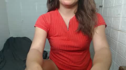 Snapshot of urasian_dreamgirl69 chatting on April 2026 03:50:02 AM bela online show from April 2026 03:50:02 AM