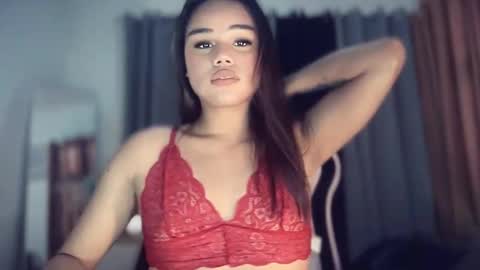 Snapshot of urasian_france69 chatting on February 2026 05:36:01 AM FRANCINE cum with me in pvt or pwrd online show from February 2026 05:36:01 AM