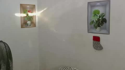 urasian_jomarie online show from February 2026 12:09:01 AM